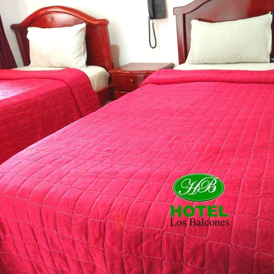Hotel Balcones 3*