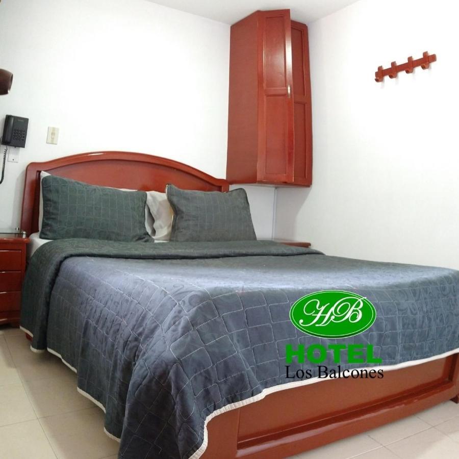 Balcones Hotel