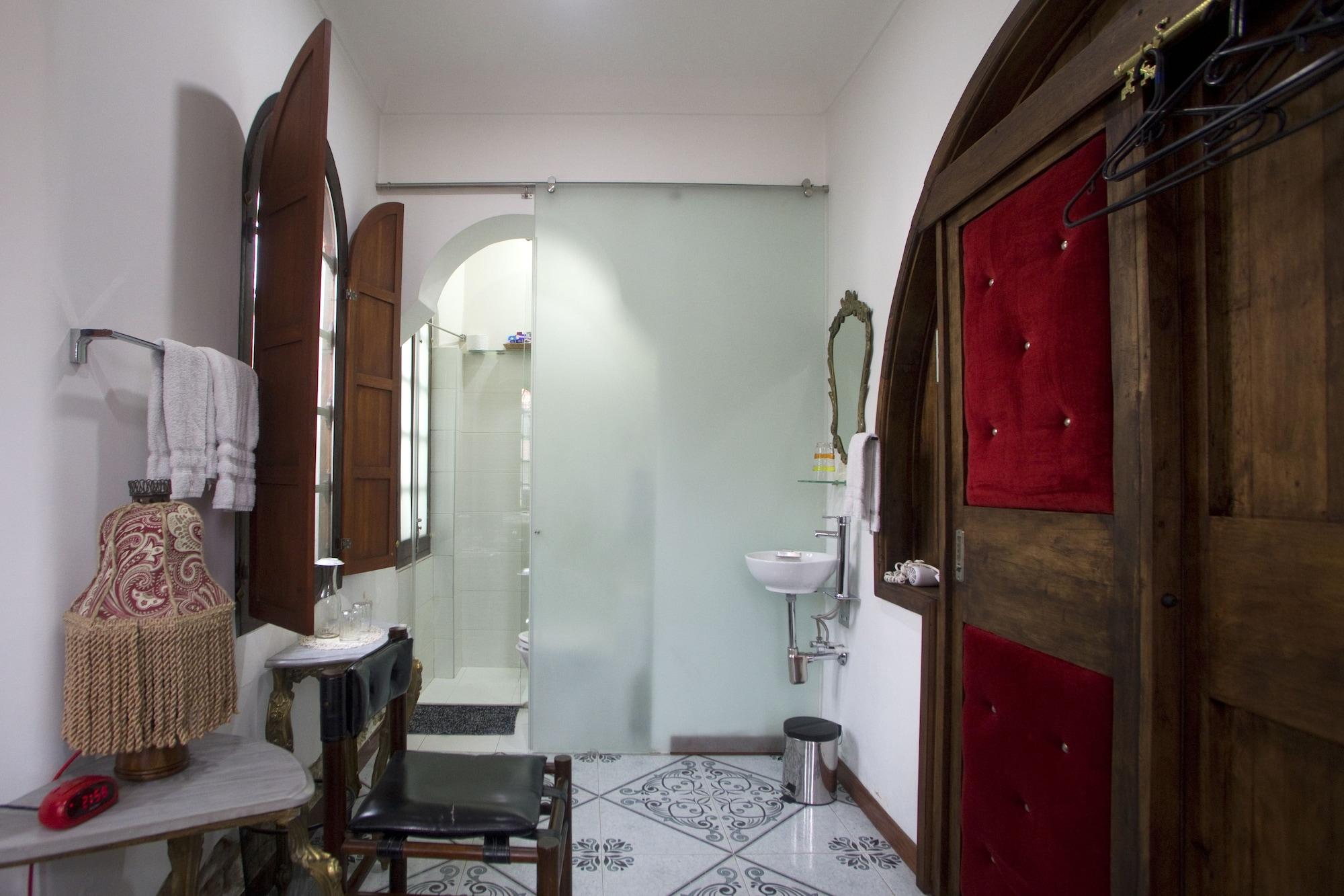 Bogota Bed&Breakfast Inn Bed and breakfast