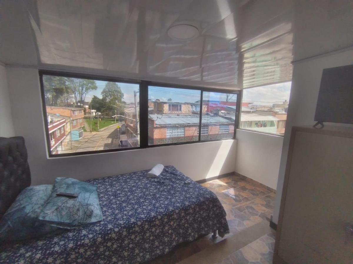 Apartamento Cerca A Embajada Americana Corferias Centro Club Militar 201 *