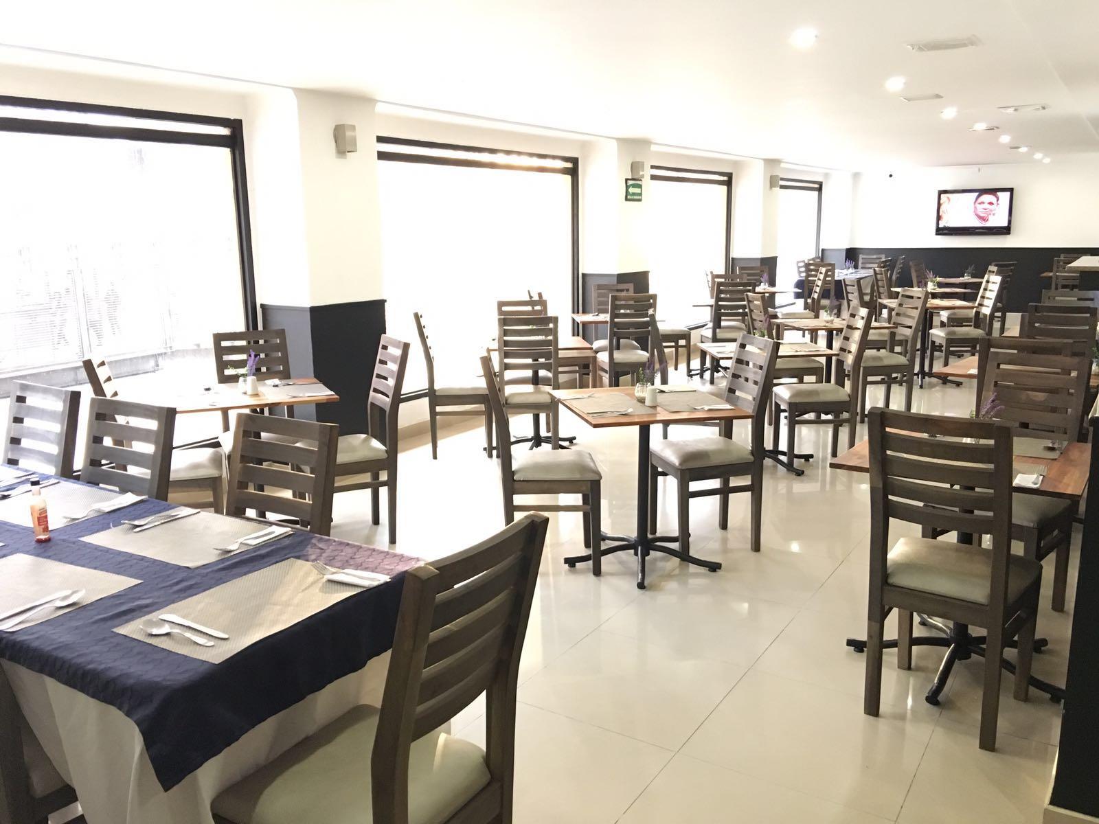 San Francisco De Asís Hotel 3*