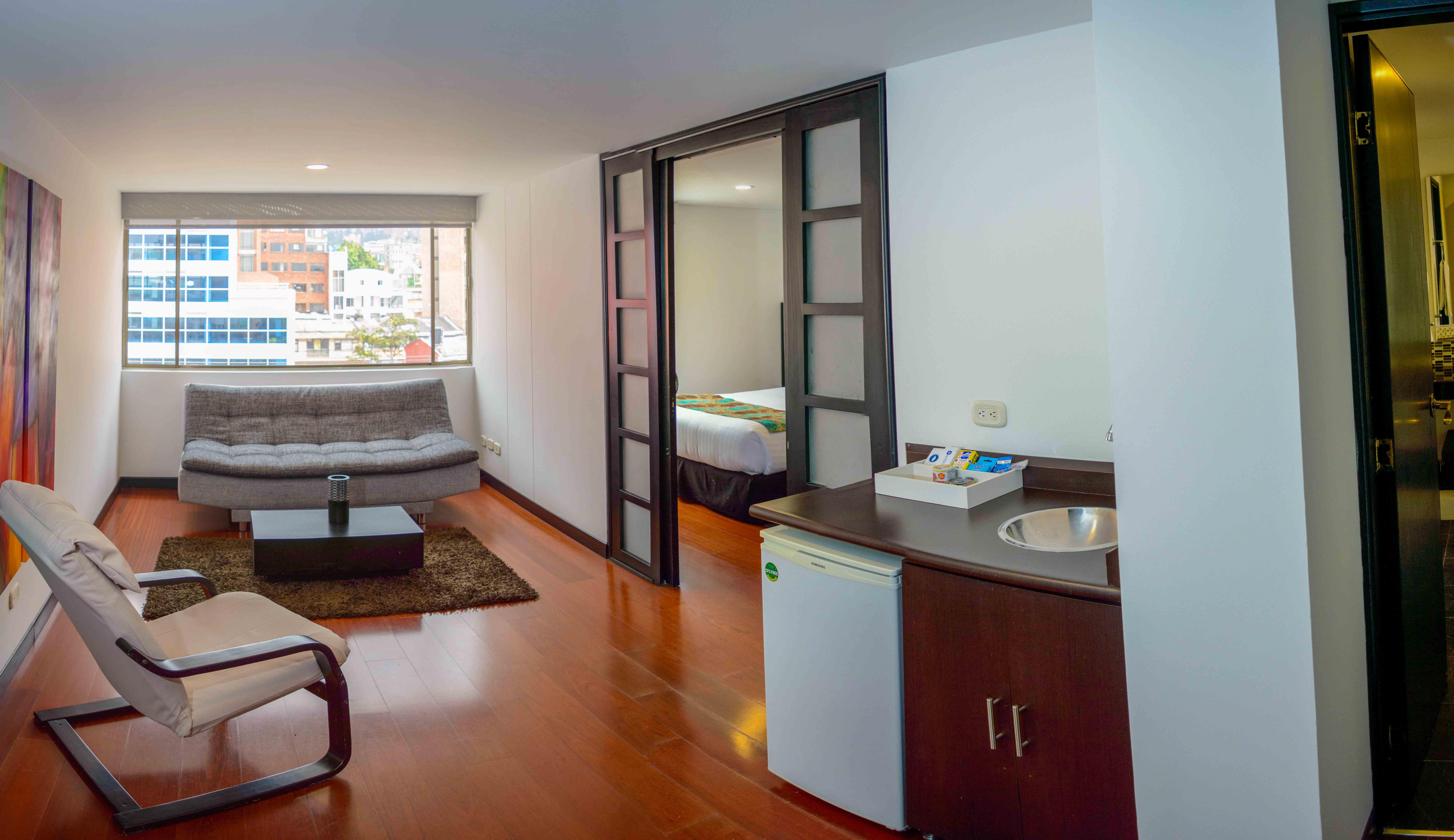 Confort 80 Zona Rosa Hotel 3*