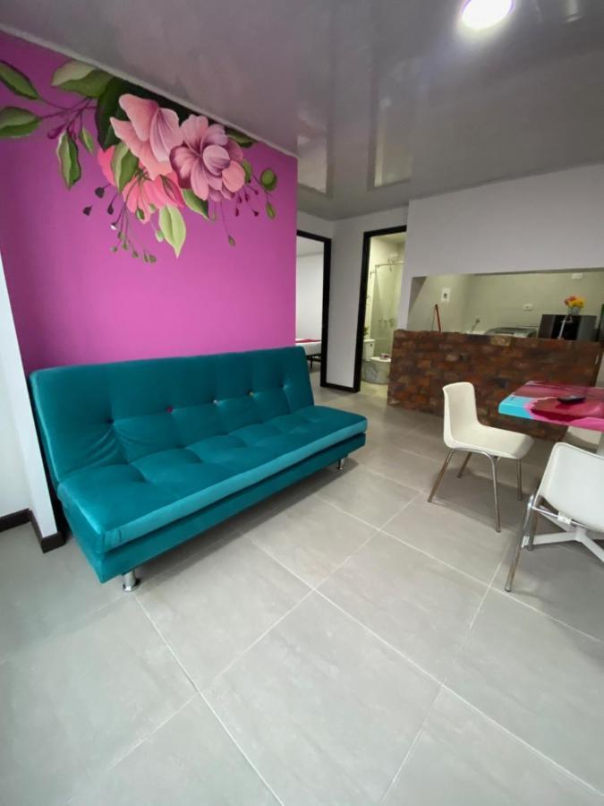 Apartamento A7 Apartasuites Homes *