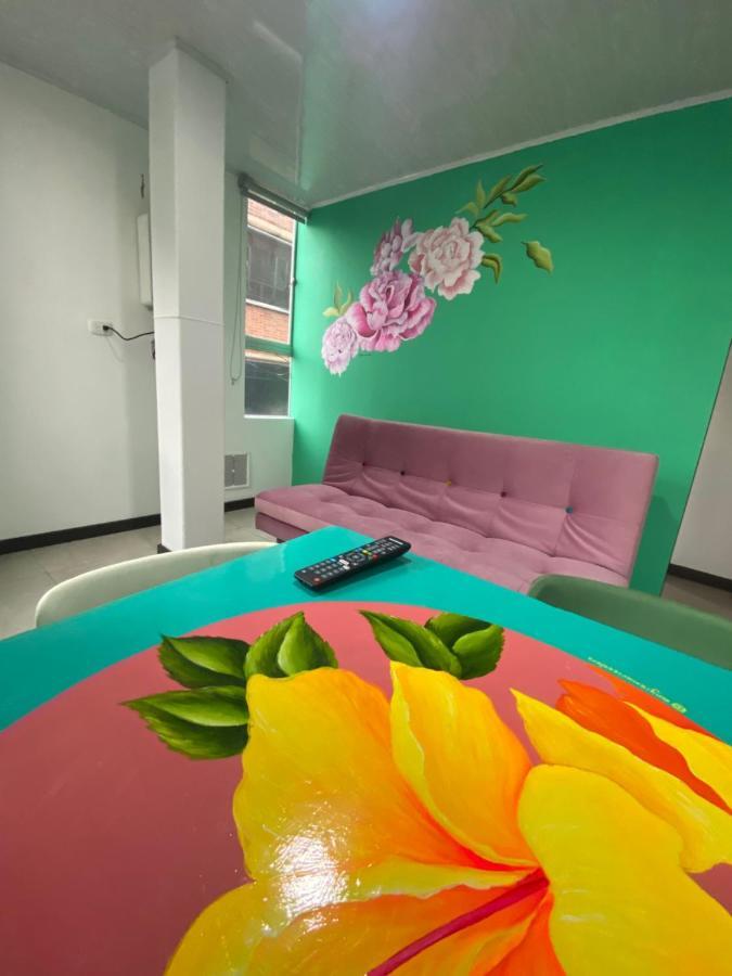 A7 Apartasuites Homes *
