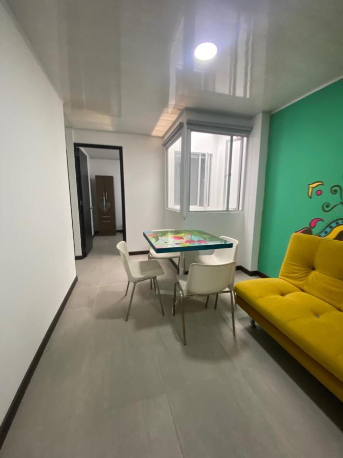 Apartamento A7 Apartasuites Homes