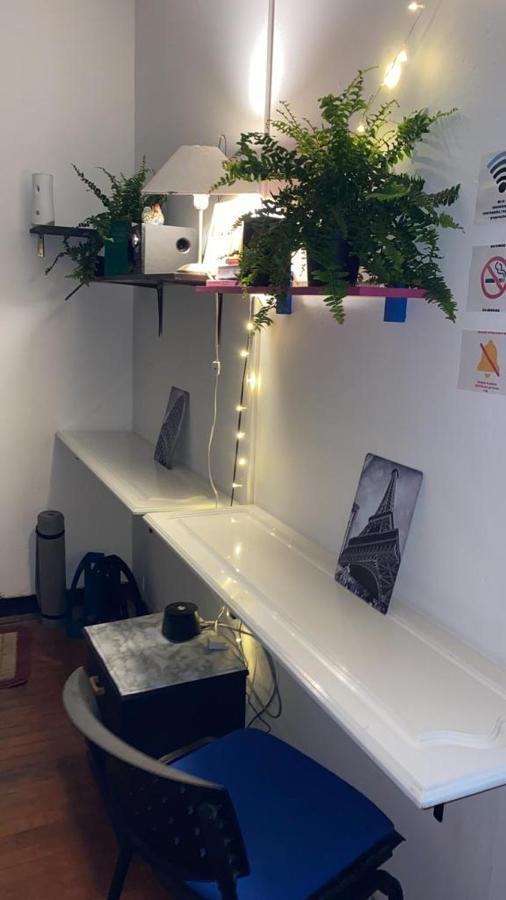 Hostal Zona G *