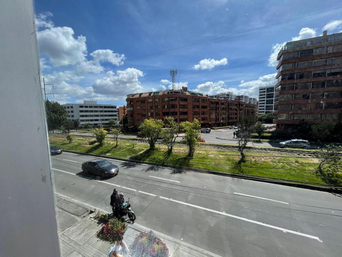 Apartamento Independiente Ubicado En Santa Barbara 203 Bogotá