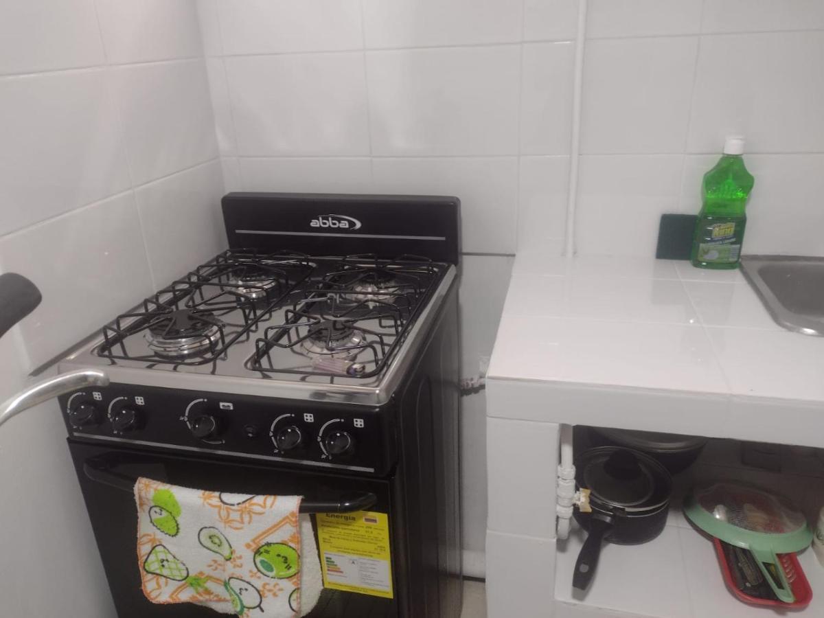 Apartamento Cerca A Embajada Americana Corferias Centro Club Militar 201