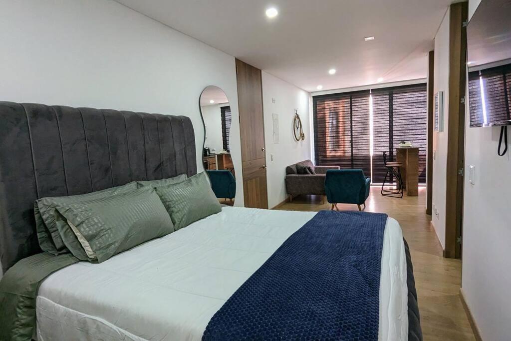 Apartamento Hermoso Loft En Unicentro, Batan, Clinica Reina Sofia! Bogotá