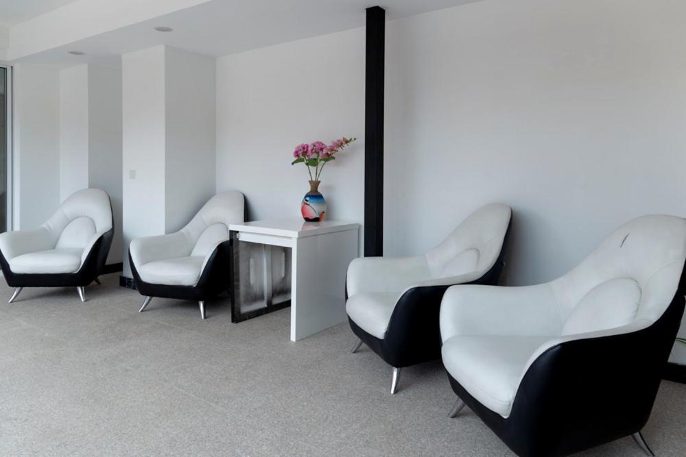 Apartamento Apartasuite Edificio Monir *