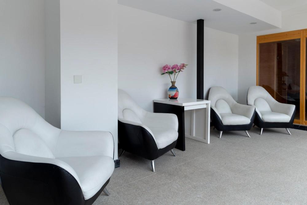 Apartasuite Edificio Monir Apartamento *