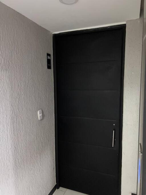 Encantador Cerca Al Aeropuerto Apartamento *