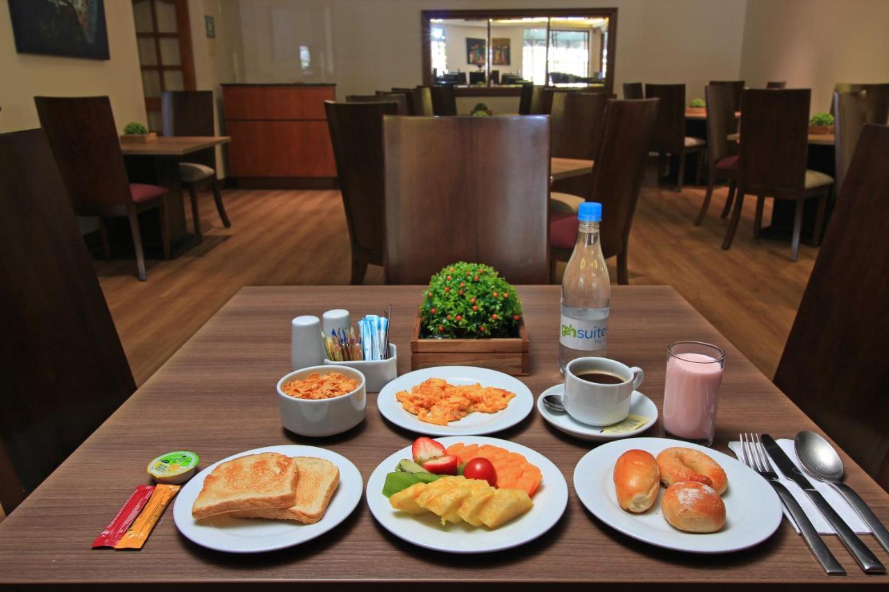 Estelar Windsor House – 4* Bogotá