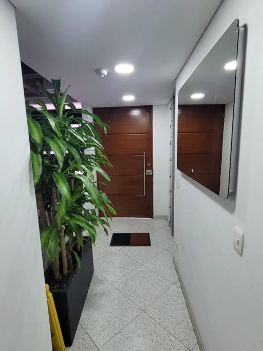 Corferia/usa Embassy/beauty Apartamento *