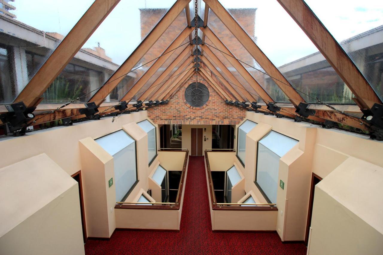 Estelar Windsor House – 4* Bogotá