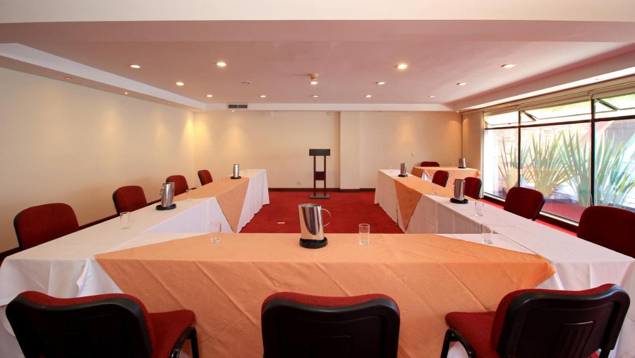 Hotel Estelar Windsor House –