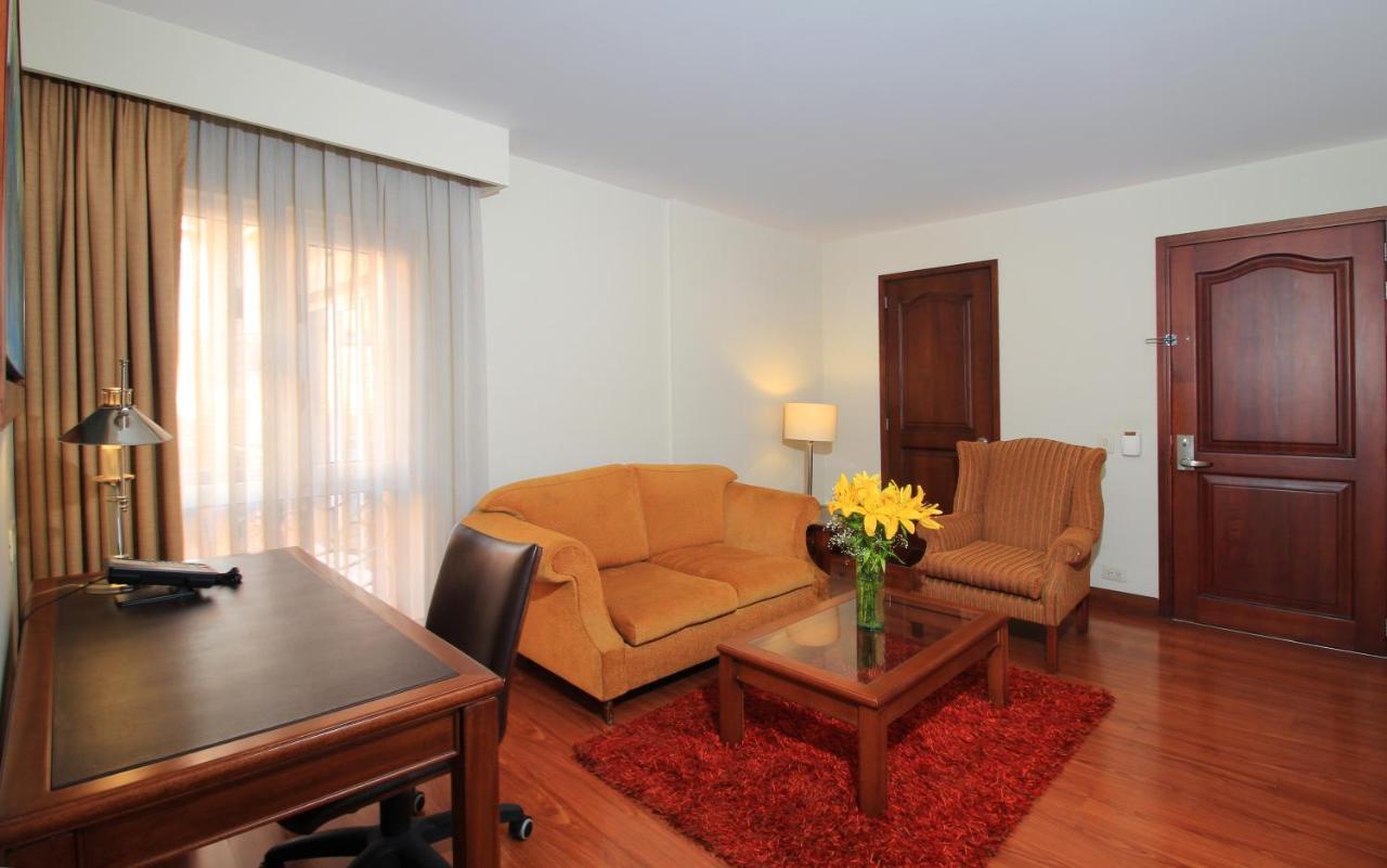 Hotel Estelar Windsor House –