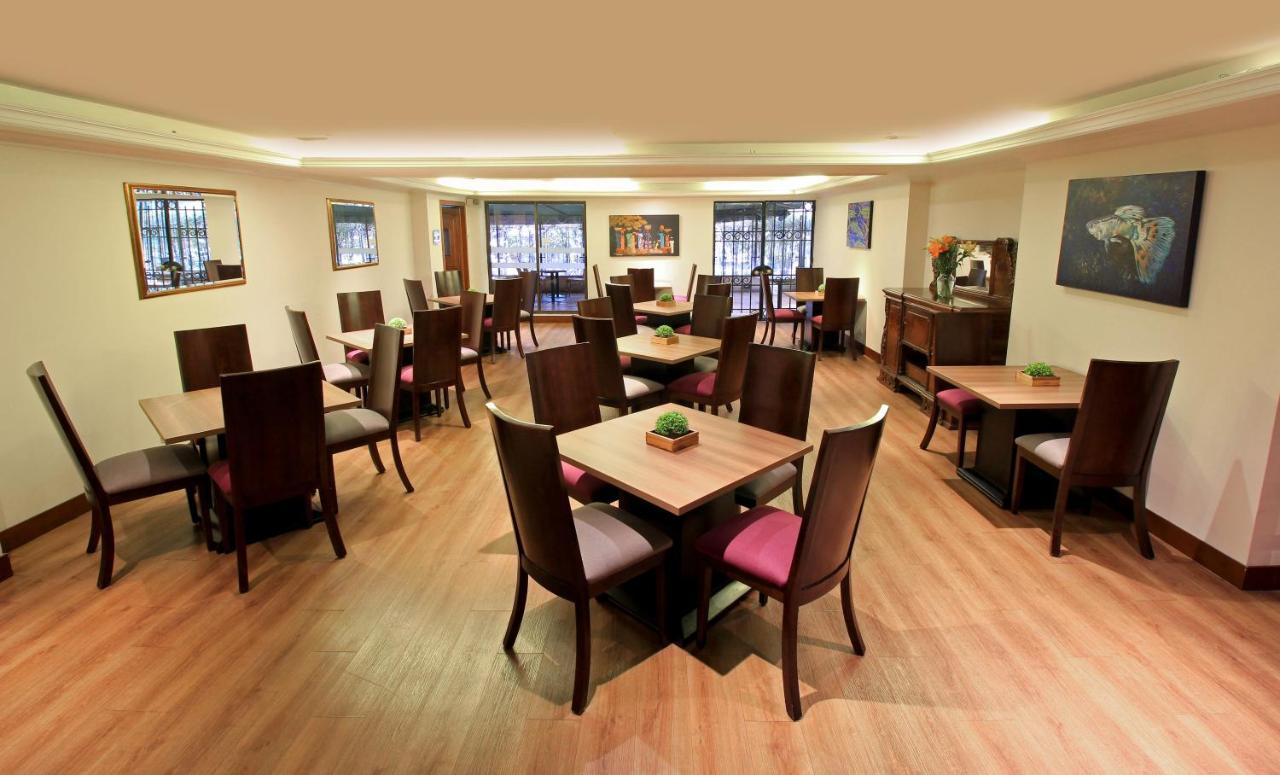 Hotel Estelar Windsor House – Bogotá