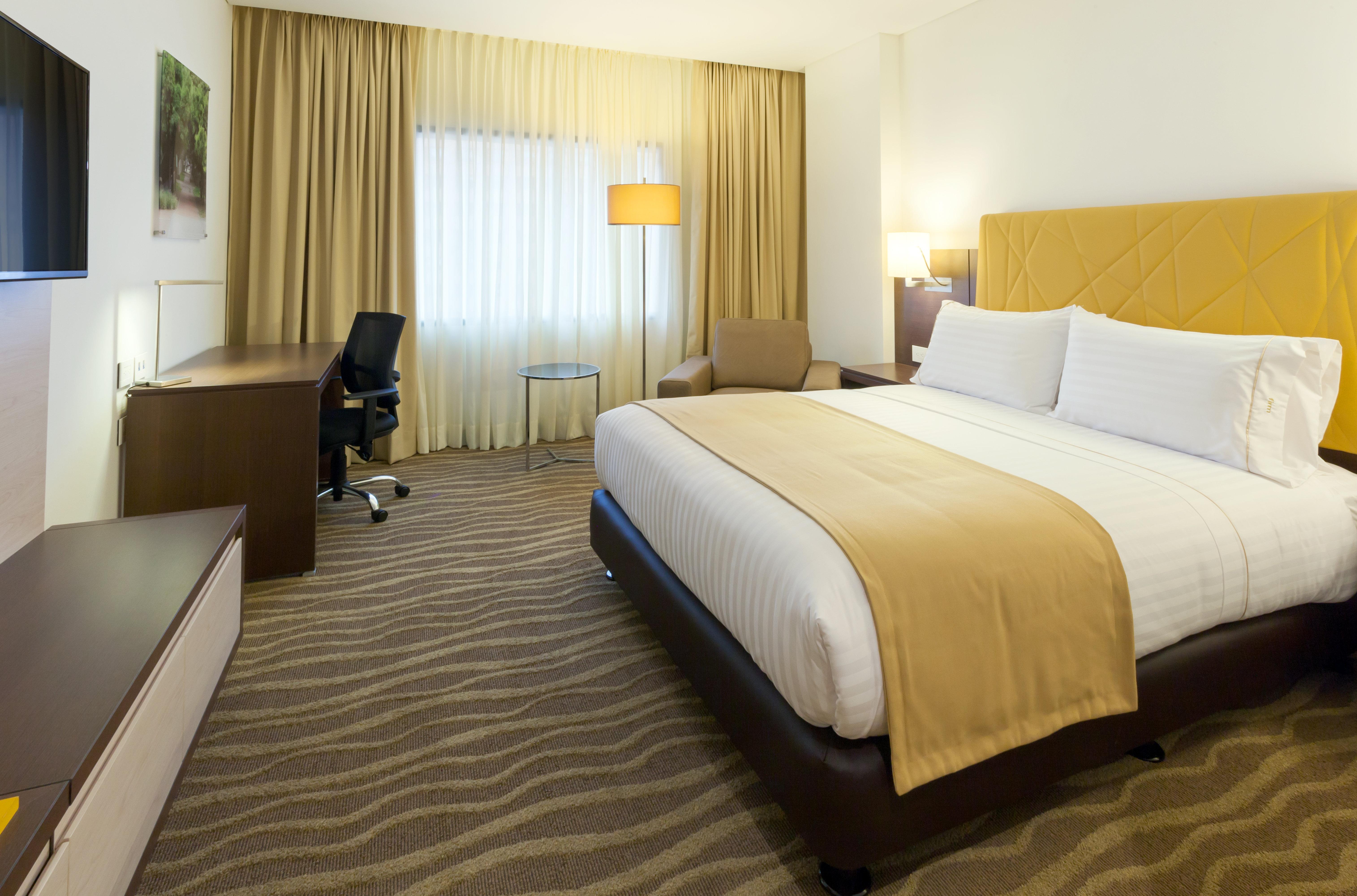 Hotel Holiday Inn Express&Suites Bogota Zona Financiera, an IHG Hotel 4*