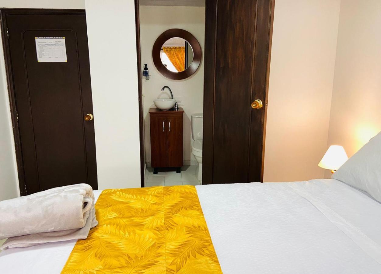 Hostal Casa Los Andes Pensión Bogotá