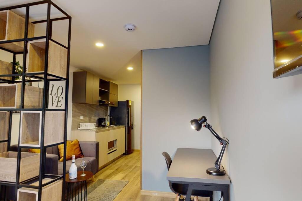 Luxury Zona T Apartamento *