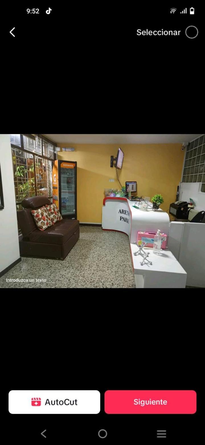 Hotel Arena Park 2*
