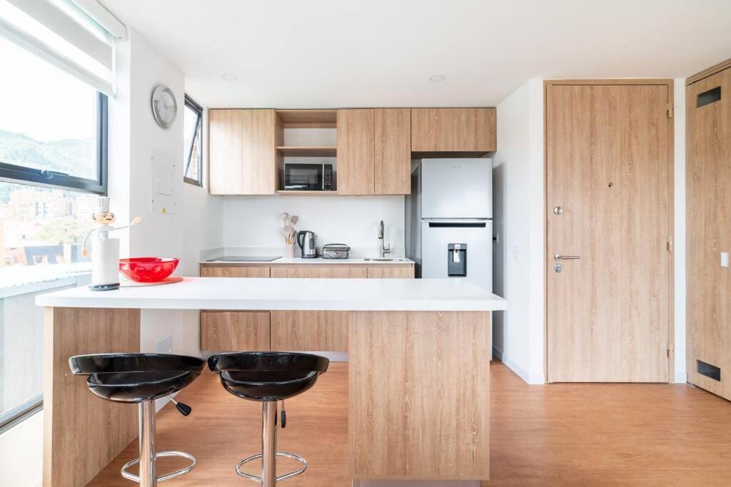 Loft Bella Suiza 127 - Modern 1 Bedroom With Terrace * Bogotá