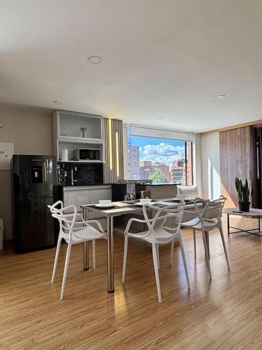 6-1, Parque De La 93, 2 Apartamento Bogotá