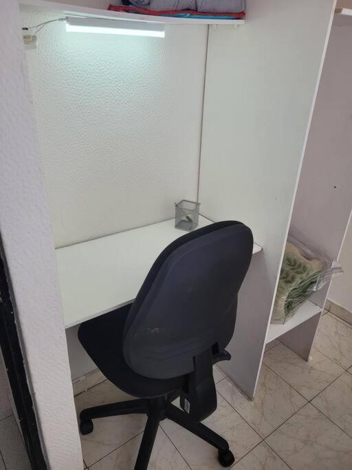 Apartamento Encantador De 2 Habitaciones, Cerca Centro Bogota, *
