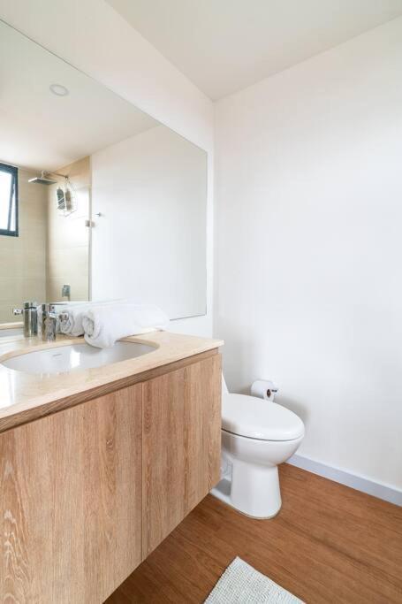 Loft Bella Suiza 127 - Modern 1 Bedroom With Terrace Apartamento