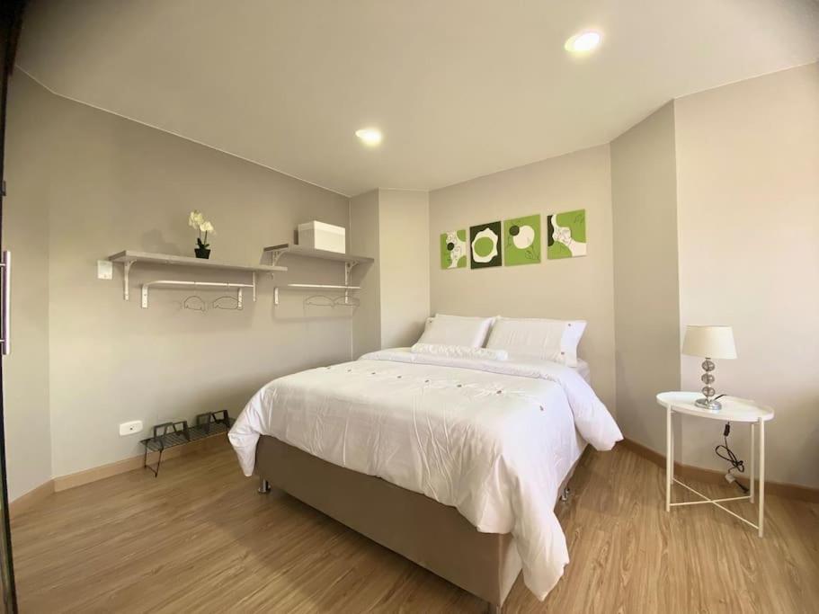 6-1, Parque De La 93, 2 Apartamento Bogotá