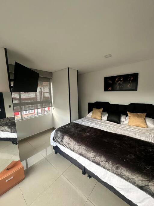 Apartamento 101 Embajada Americana , Corferias Agora G12 Bogotá