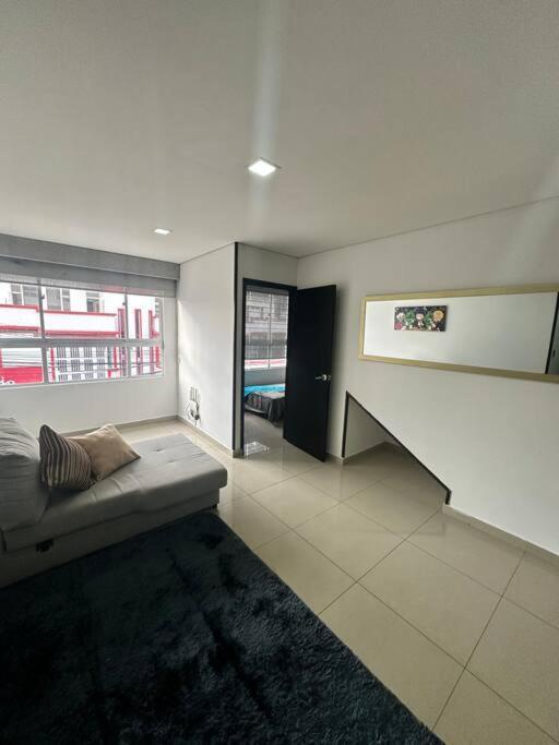 101 Embajada Americana , Corferias Agora G12 Apartamento