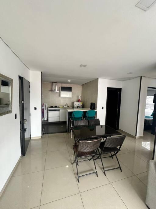 101 Embajada Americana , Corferias Agora G12 Apartamento *