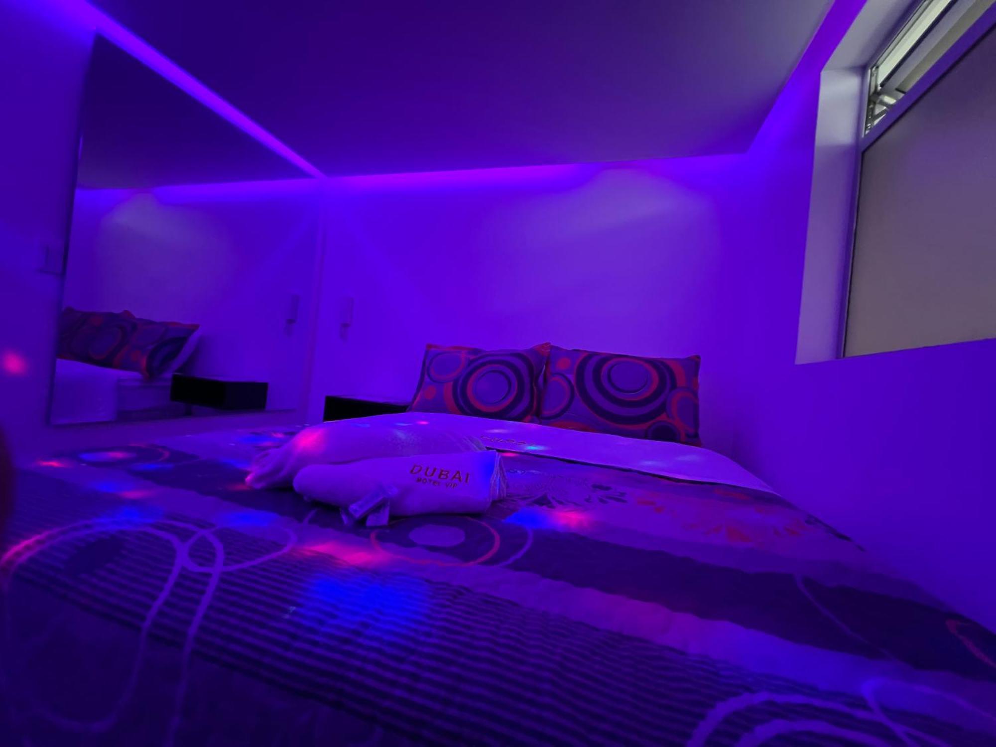 Dubai Vip Hotel del amor Bogotá
