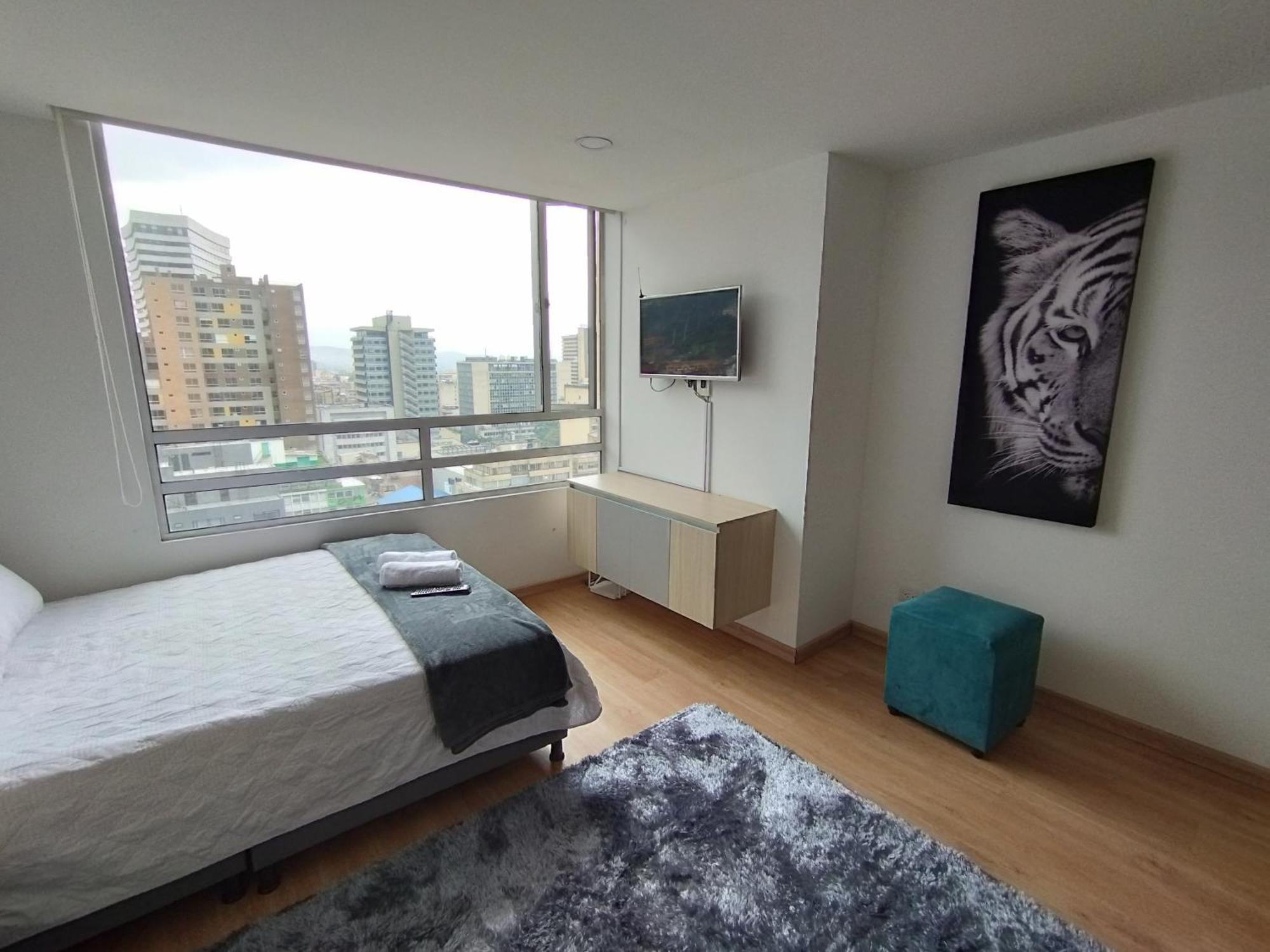 Elegante Refugio En Las Alturas Apartamento