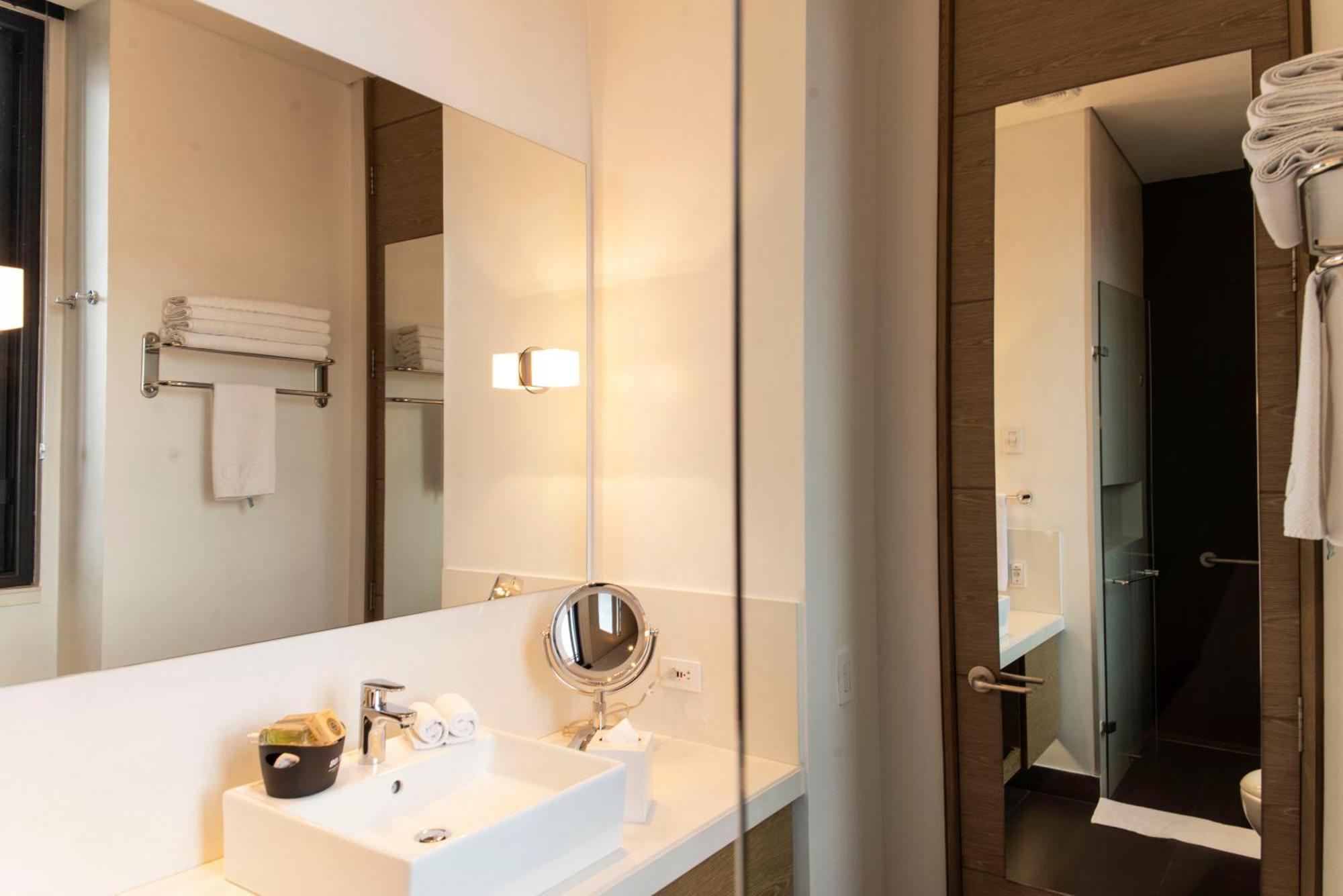 Apartahotel 8010 Urban Living- Luxury Experience 5*
