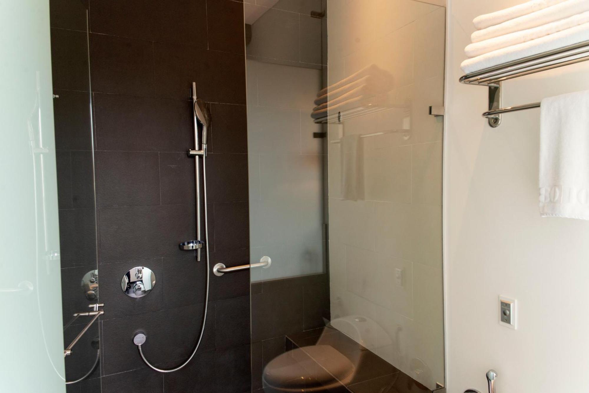 Apartahotel 8010 Urban Living- Luxury Experience
