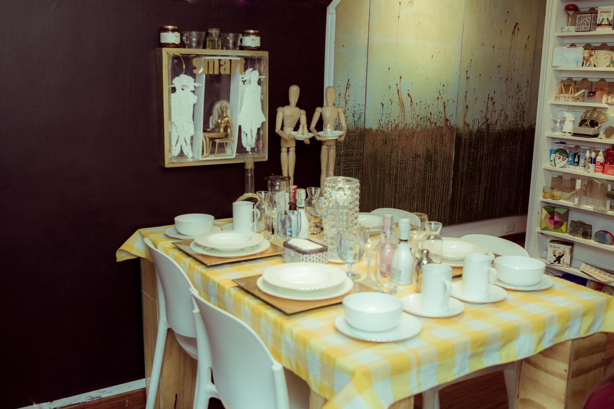 Apartahotel Atelier For Artists