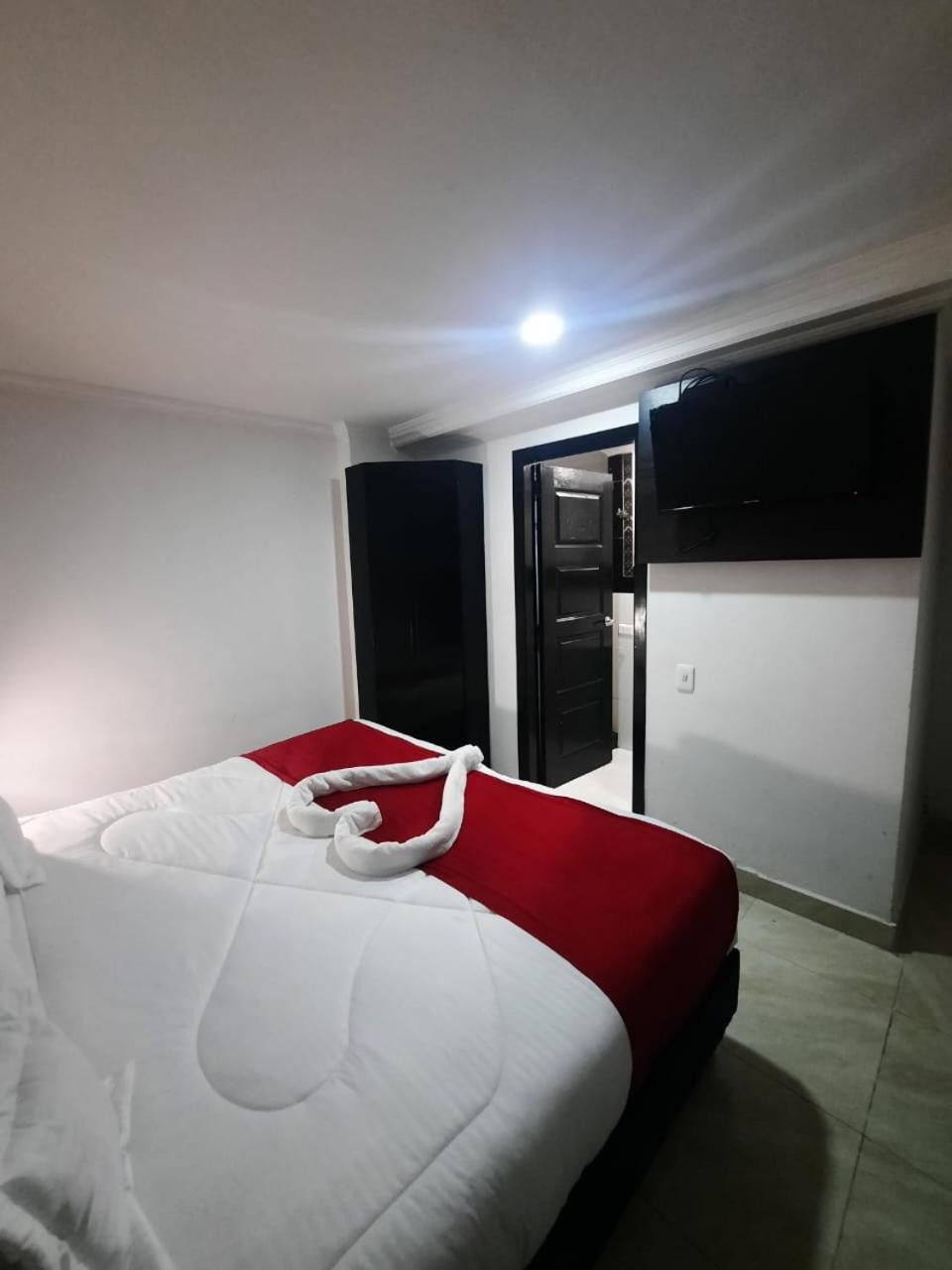 Zafiro Boutique Hotel *