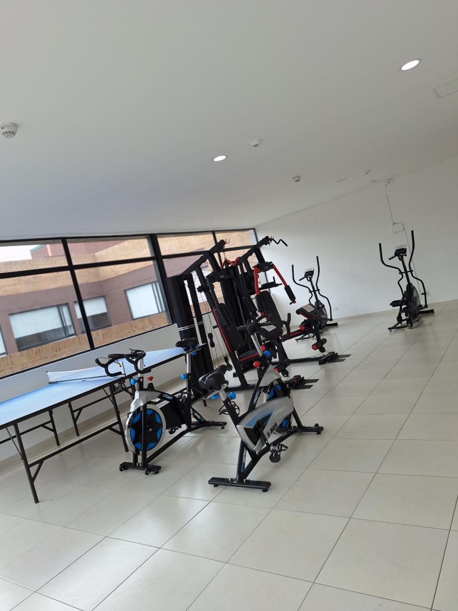 Estudio En Edificio Con Piscina Climatizada *