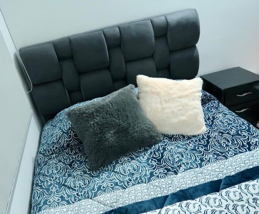 3 Bed Apartment, Near El Dorado Airport Apartamento