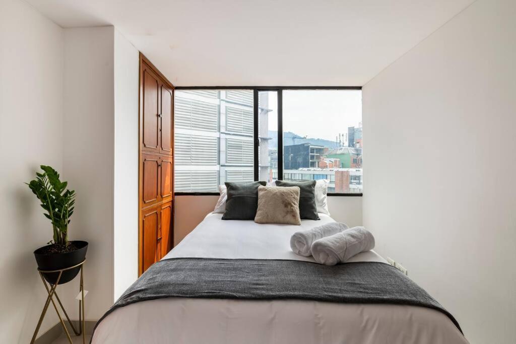 Amplio Apartamento En Bogota, Chico Apartamento *