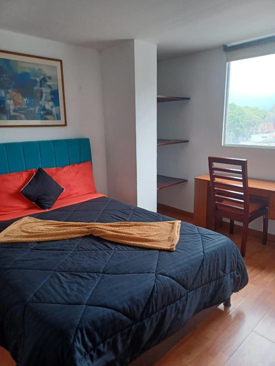Apartamento Sector De Corferias , Y A 5 Cuadras, Embajada Americana 10 Cuadras, Cerca Al Can , G 12 , Universidad Nacional , Aeropuerto A 2 Cuadras Estacion Ciudad Universitaria Marque-tresdiecisietecincoveintisieteveintiseistreintayu *