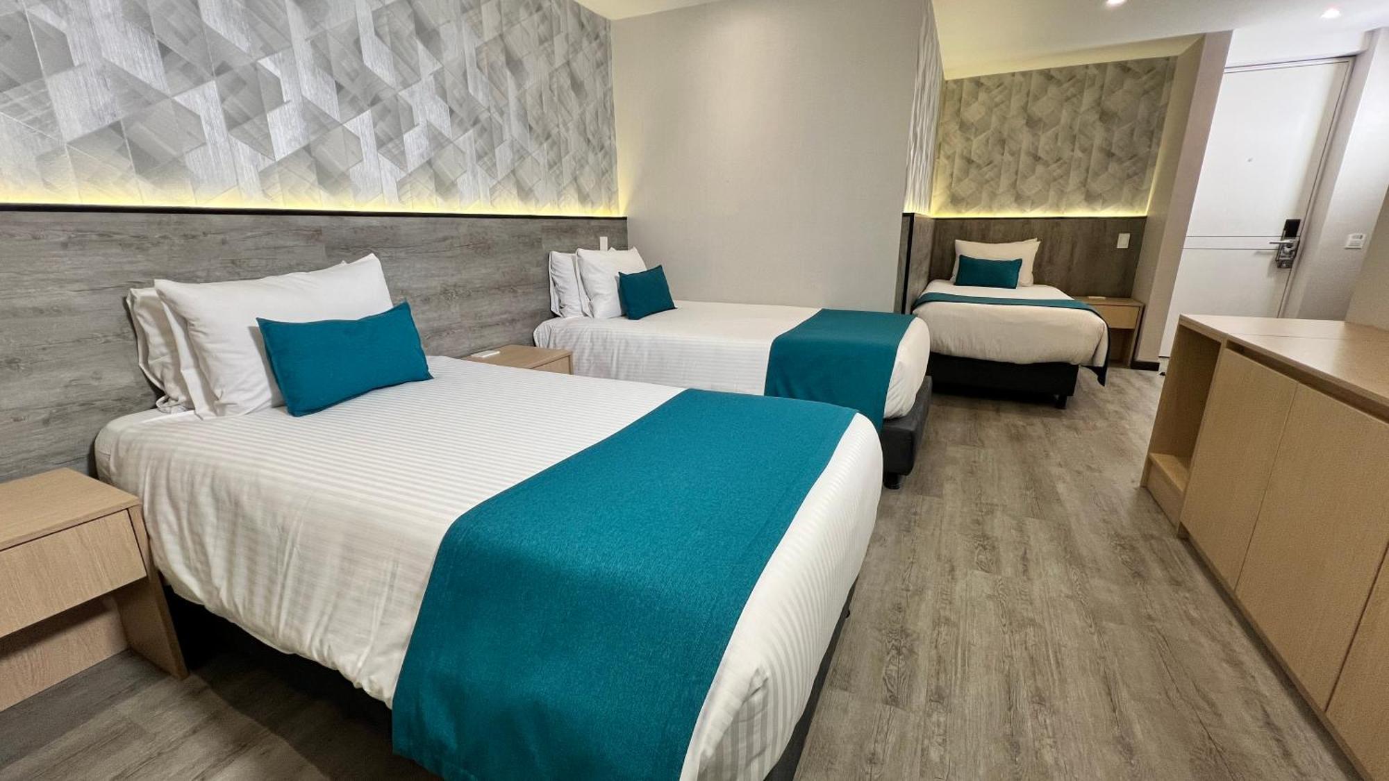 Grand Park Hotel 4*