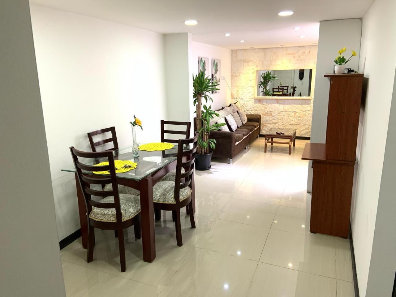 Cerca Aeropuerto Apartamento *