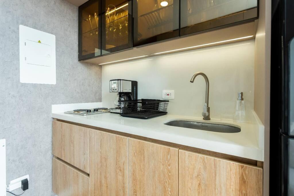 Apartamento Excellent Location Brand New In Santa Barbara