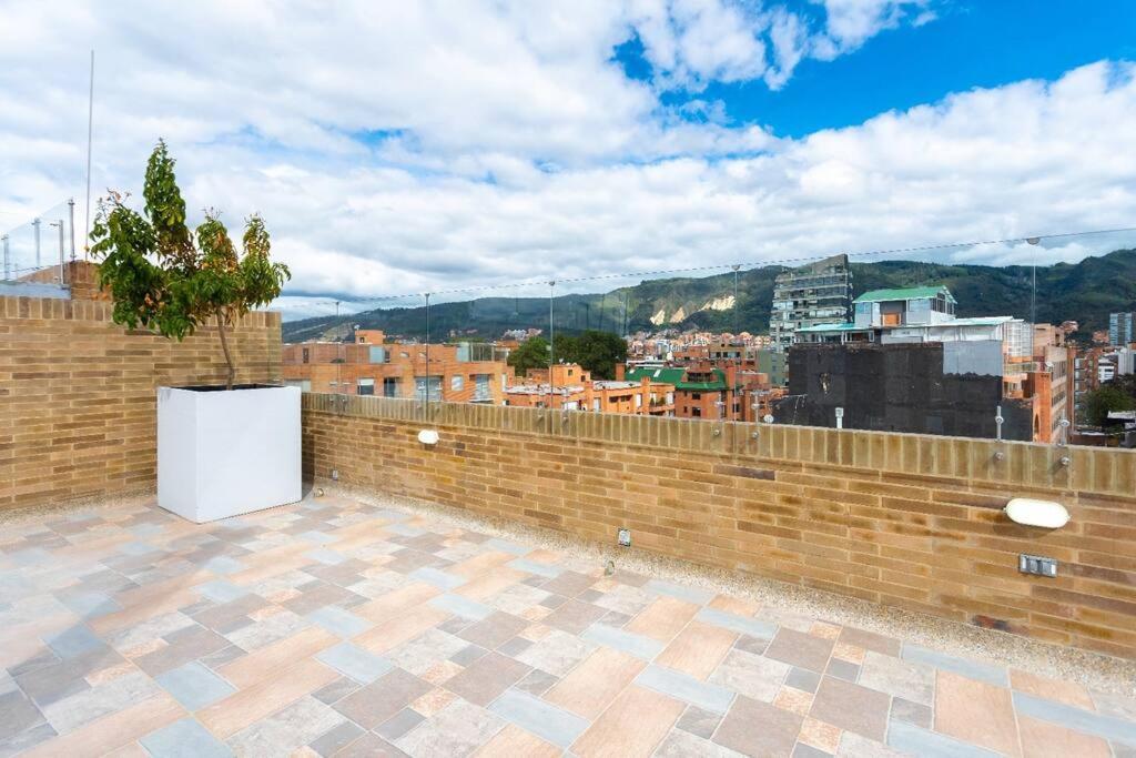 Excellent Location Brand New In Santa Barbara