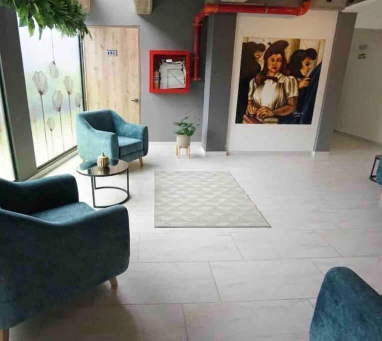 Df Confortable Loft Zona De Trabajo Gym F04 Bogota