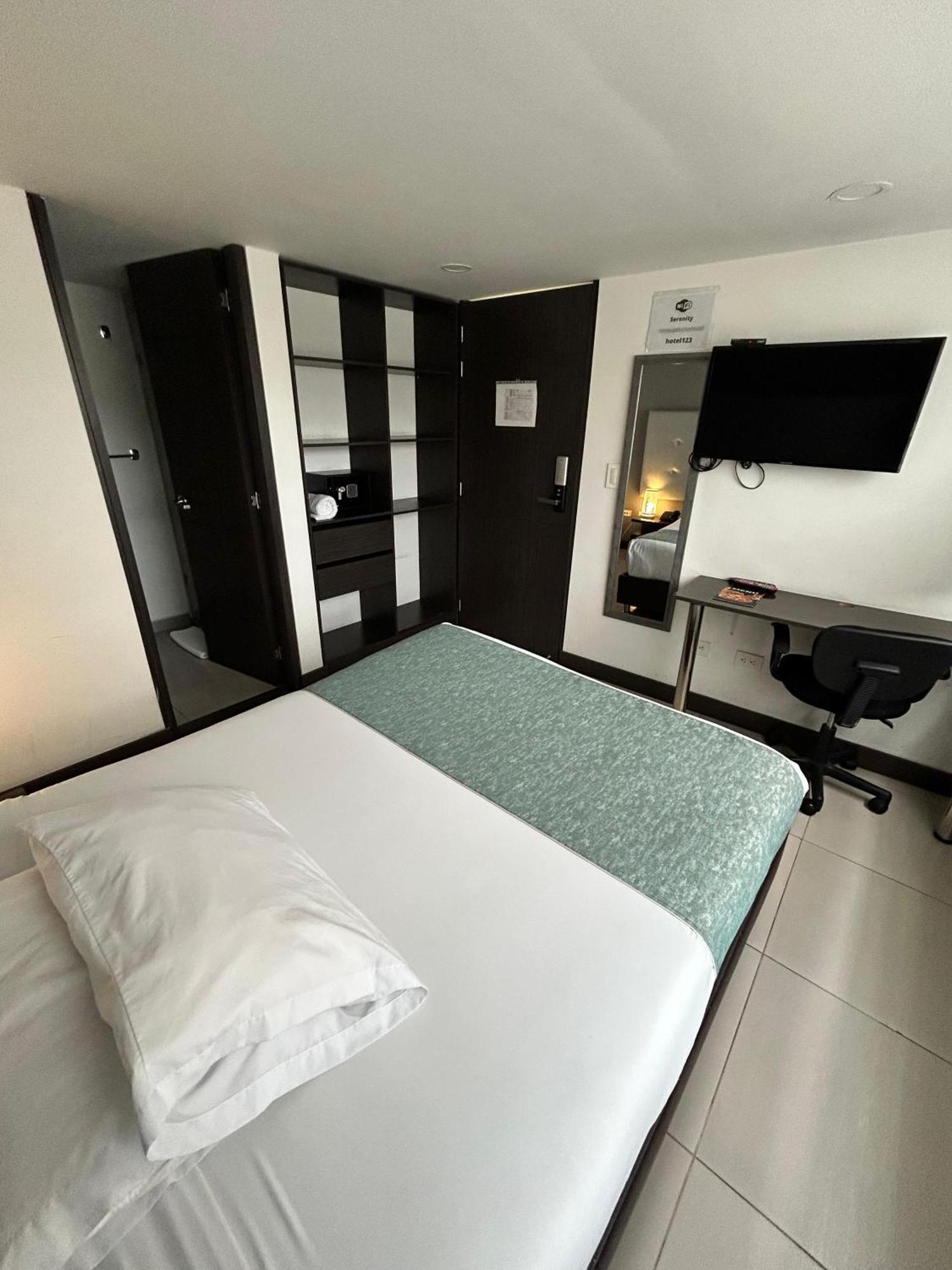 Aw Serenity Ferial Hotel 3*